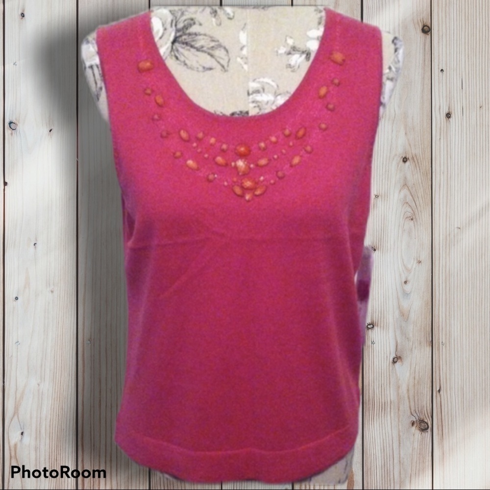 *🆕 erin london pink embellished top L